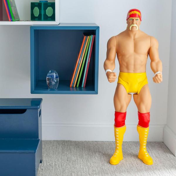 WWE Giant Size 31" Action Figure Hulk Hogan picture