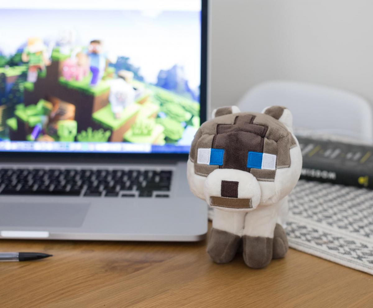 Minecraft 5.5 Inch Siamese Cat Plush picture