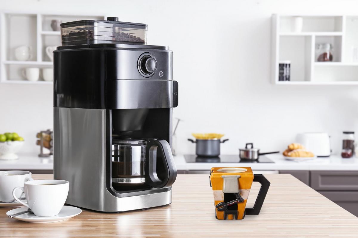 Borderlands Claptrap 16oz Molded Ceramic Mug picture