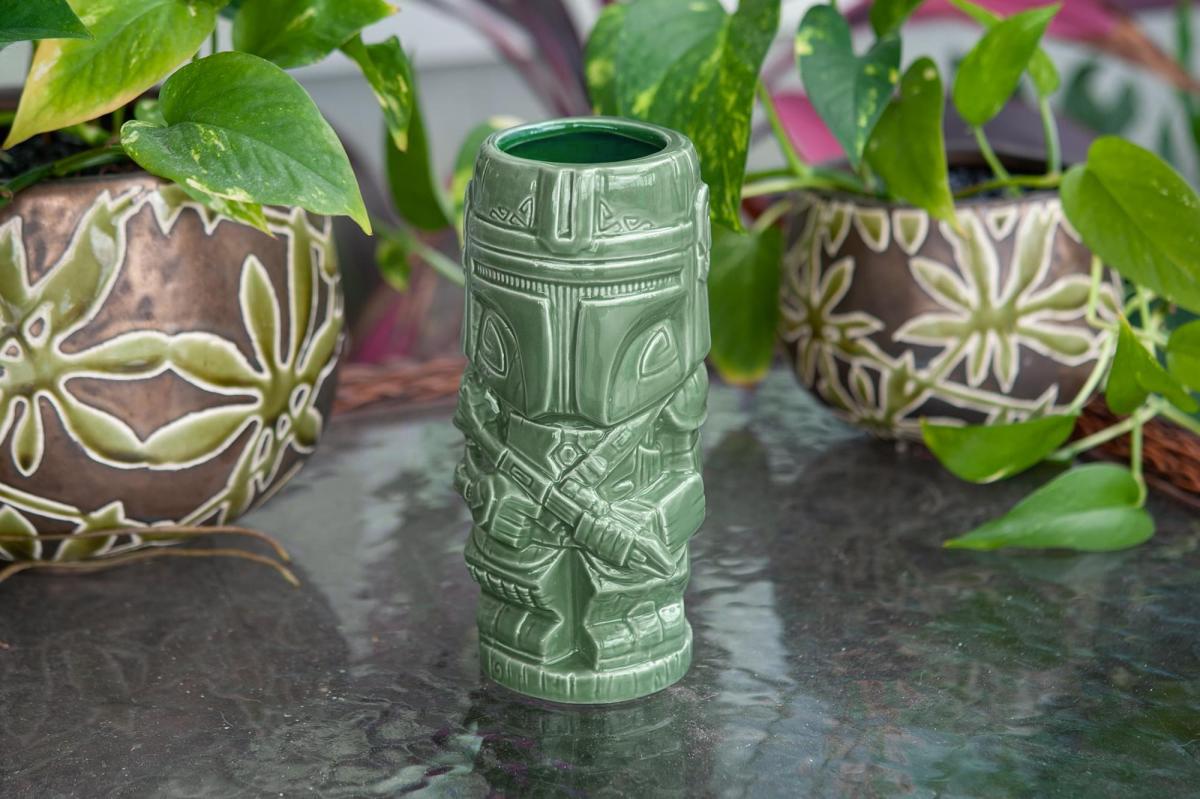 Star Wars The Mandalorian 20oz Ceramic Geeki Tiki Mug | Mando picture