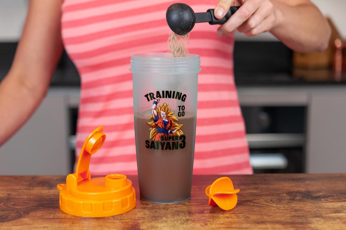 Dragon Ballz Super Saiyan Goku Gym Shaker Bottle picture