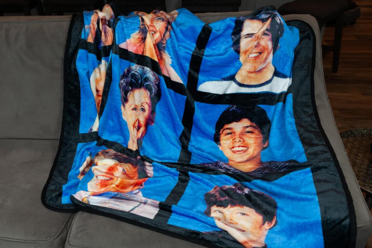 The Brady Bunch 45 x 60 Inch Fleece Throw Blanket picture