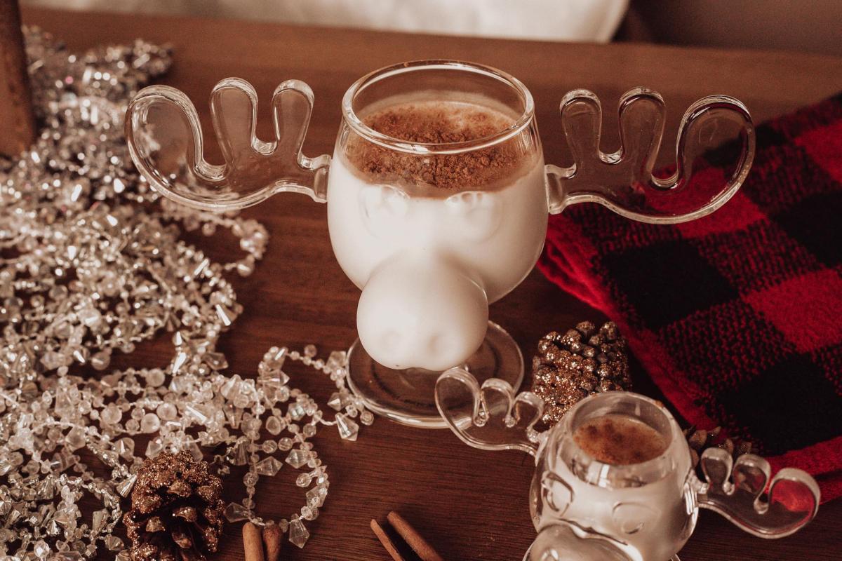 National Lampoon's Christmas Vacation Griswold Moose 8oz Mu picture