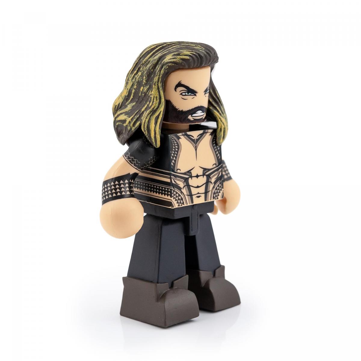 Justice League Arthur Curry Aquaman Vinimate Toynk Exclusive picture