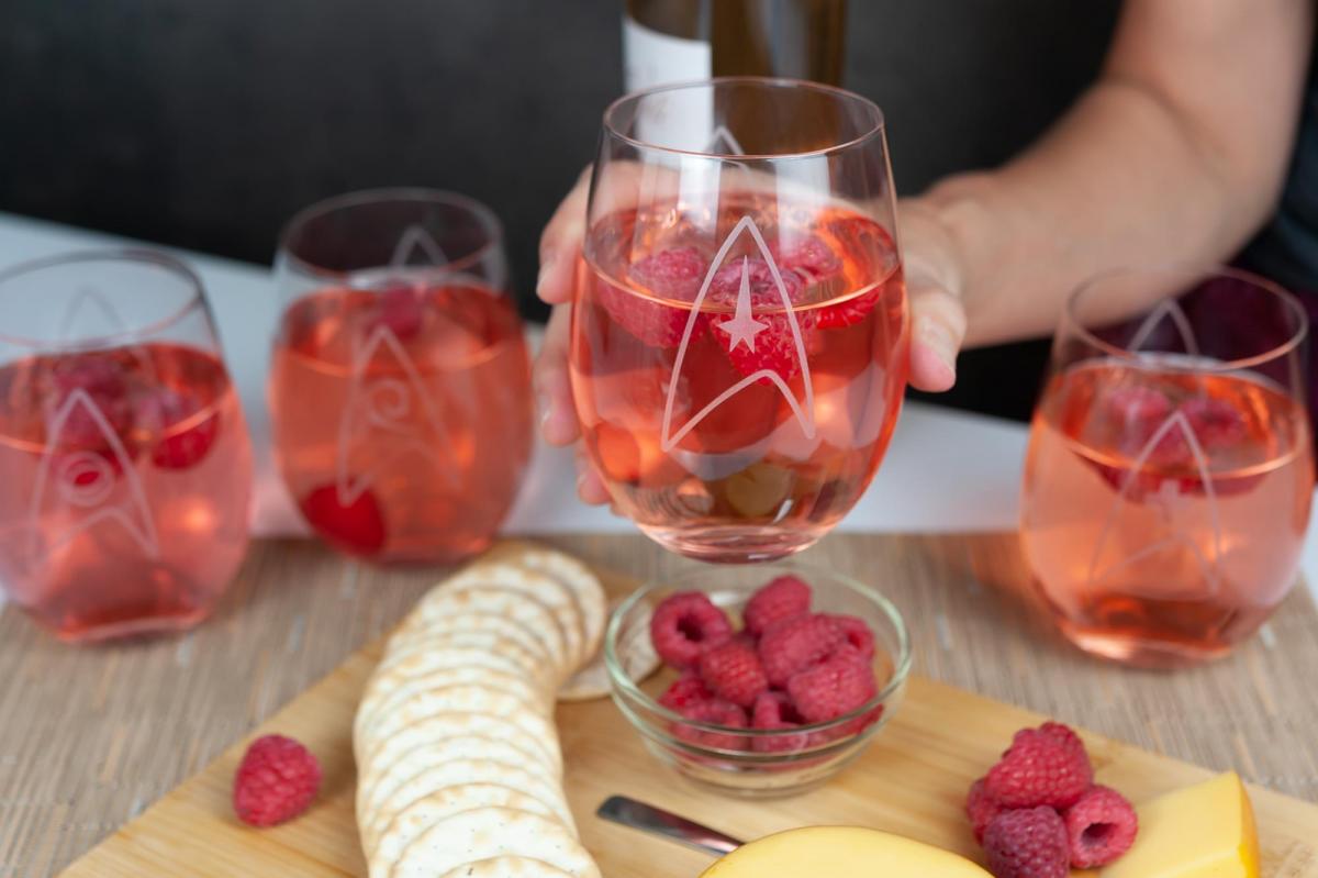 Star Trek 20oz Stemless Wine Glass | Command picture