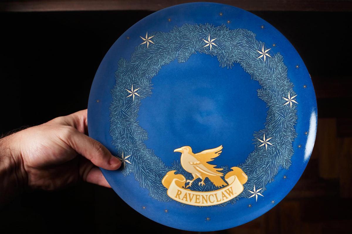 Harry Potter Houses 4 Piece Porcelain Dinner Plate Set picture