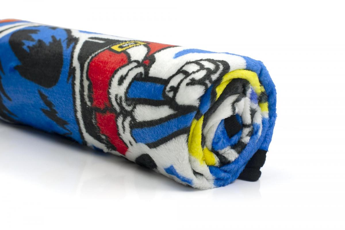 Sonic The Hedgehog Sticker Bomb 45 x 60 Inch Throw Blanket picture