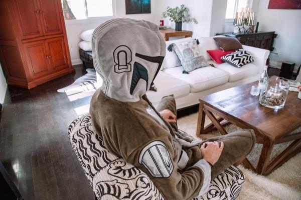 Star Wars Mandalorian Bounty Hunter Robe One Size picture