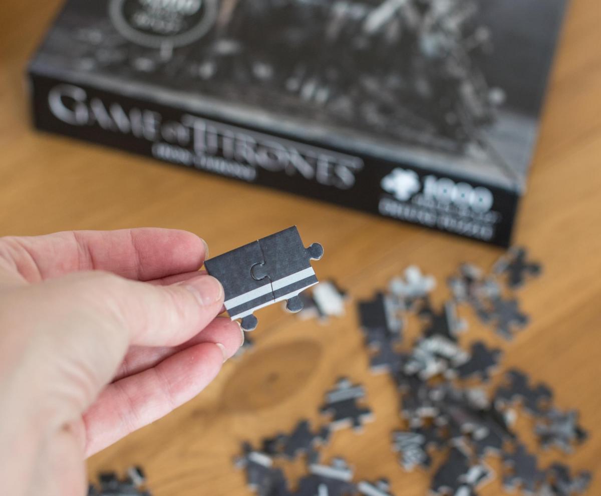 Game of Thrones Iron Throne 1000-Piece Puzzle picture