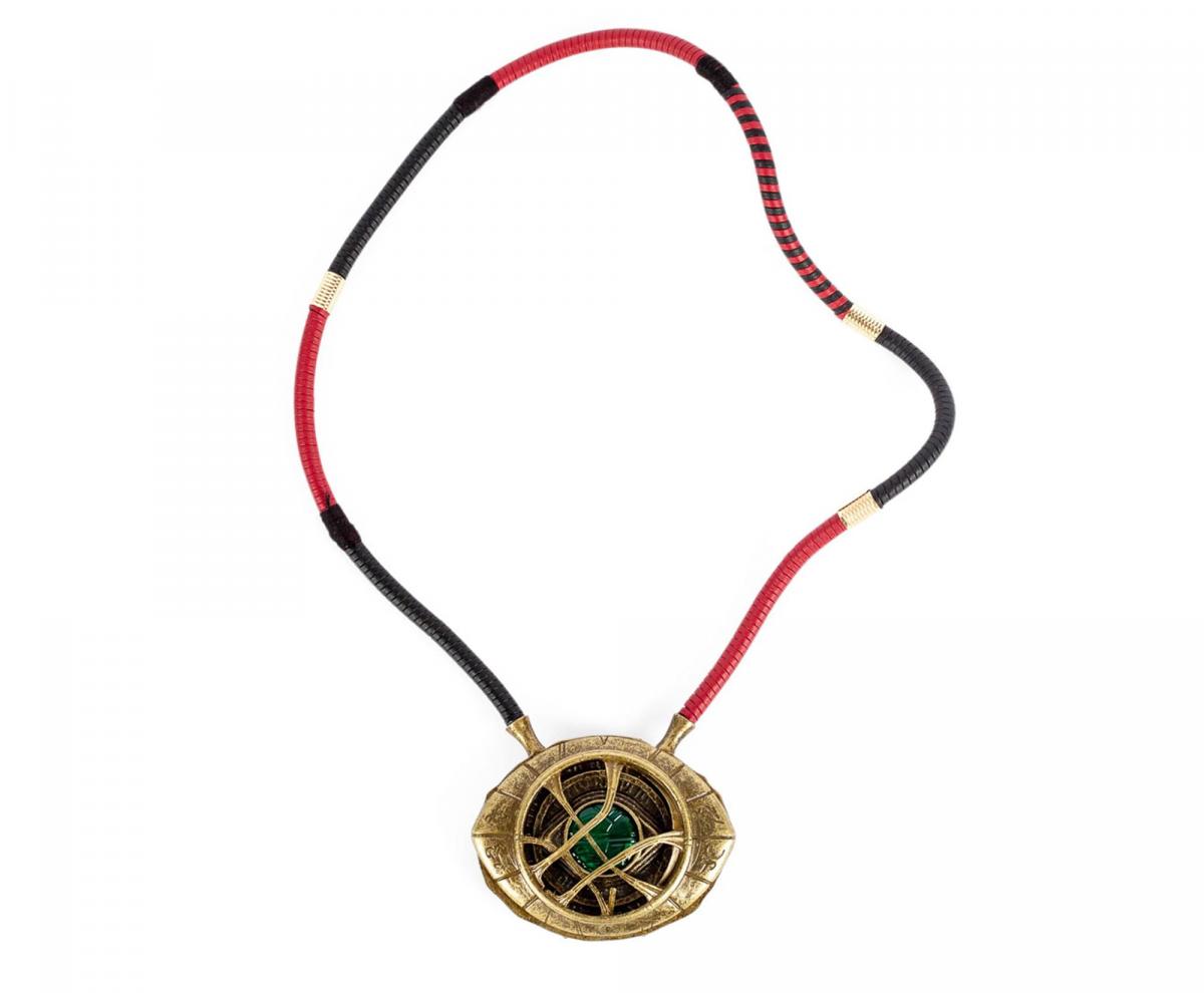 Marvel Dr Strange Eye of Agamotto Light Up Replica picture