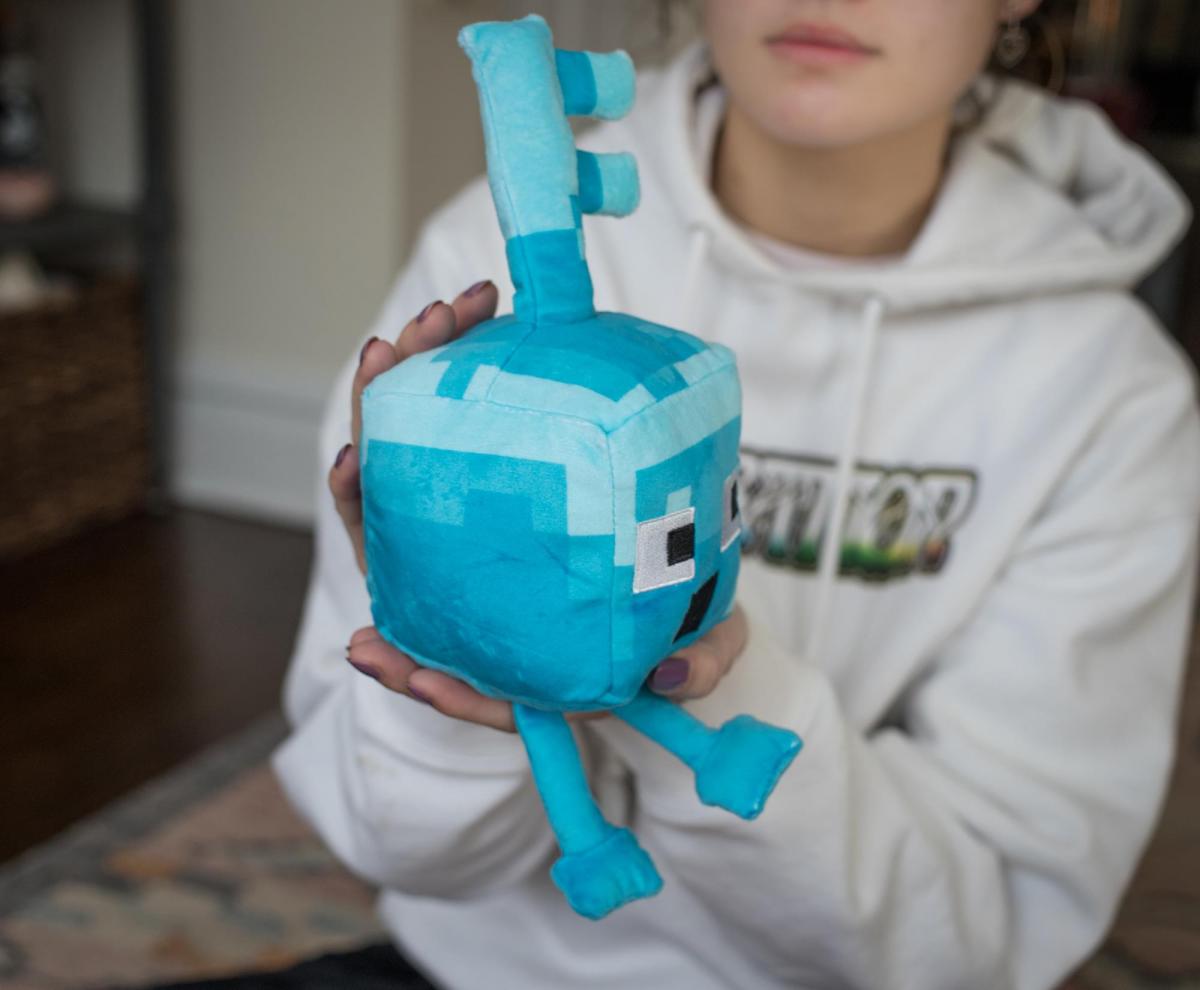 Minecraft Dungeons 7 Inch Diamond Key Golem Plush picture