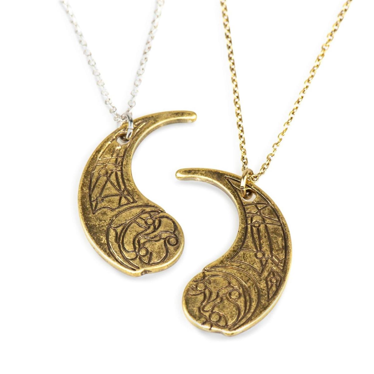 Star Wars Crescent Moon Haysian Smelt Pendant Necklace picture