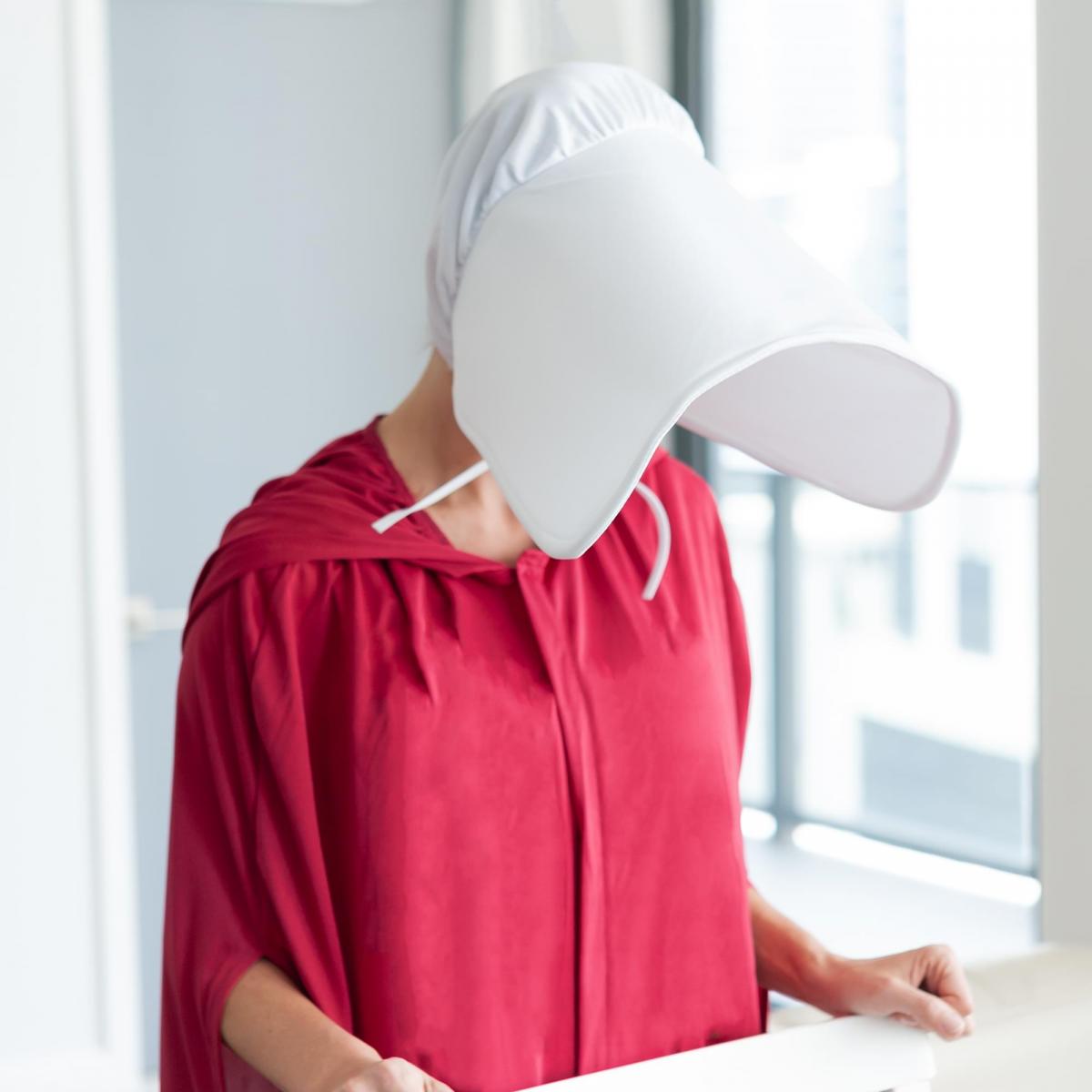 Handmaid's Tale Adult Costume Robe and Hat picture