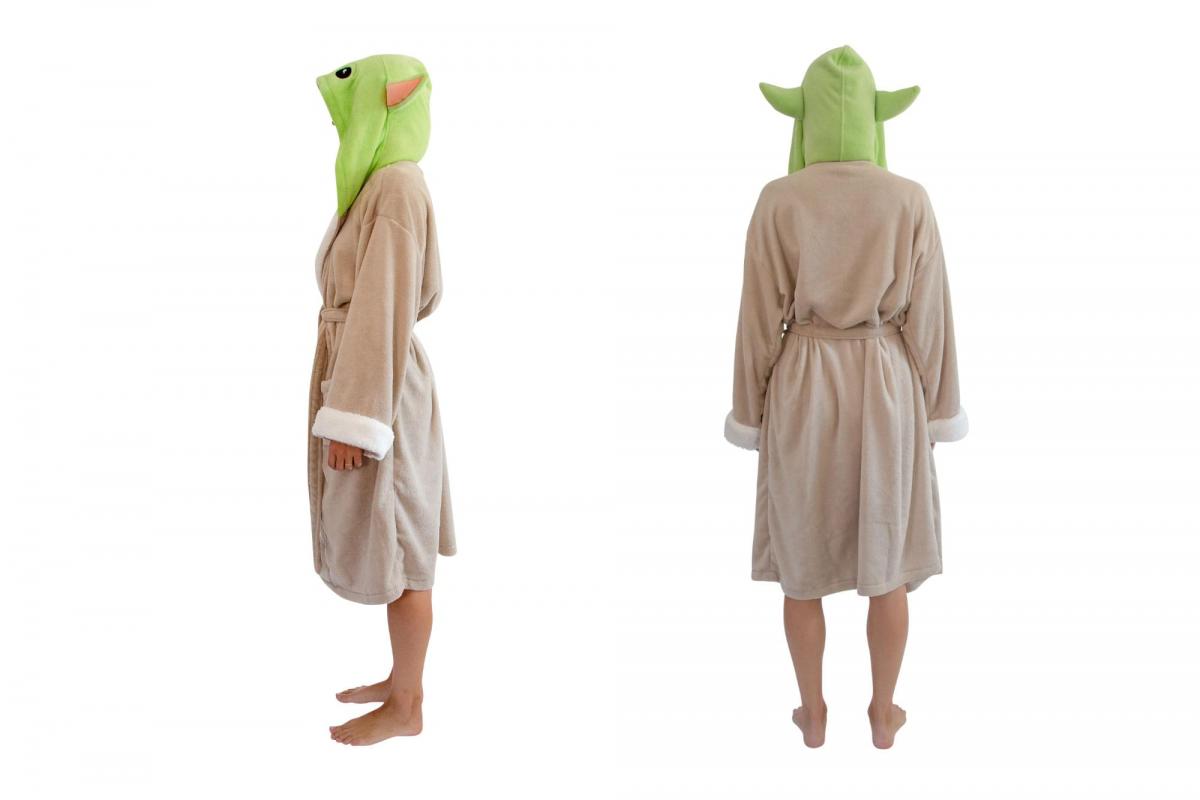 Star Wars Mandalorian Child Ladies Hooded Robe picture