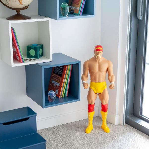 WWE Giant Size 31" Action Figure Hulk Hogan picture