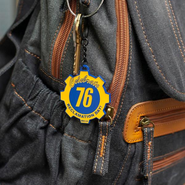 Fallout 76 Vault Boy Celebrate Reclamation Day Metal Keyring picture