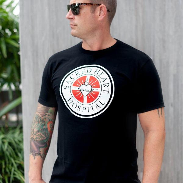 Scrubs "Sacred Heart Hospital" Men's Black T-Shirt - Large picture
