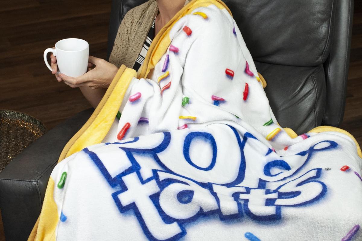 Kellogg Pop-Tarts 45x60 Inch Fleece Throw Blanket picture