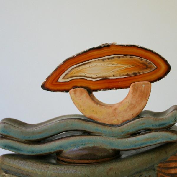 Sunfish Vessel with Agate Lid picture