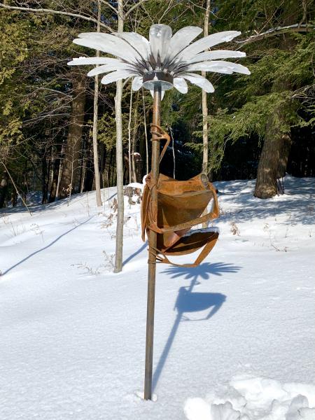 Tree Frog with Stainless Steel Flower picture