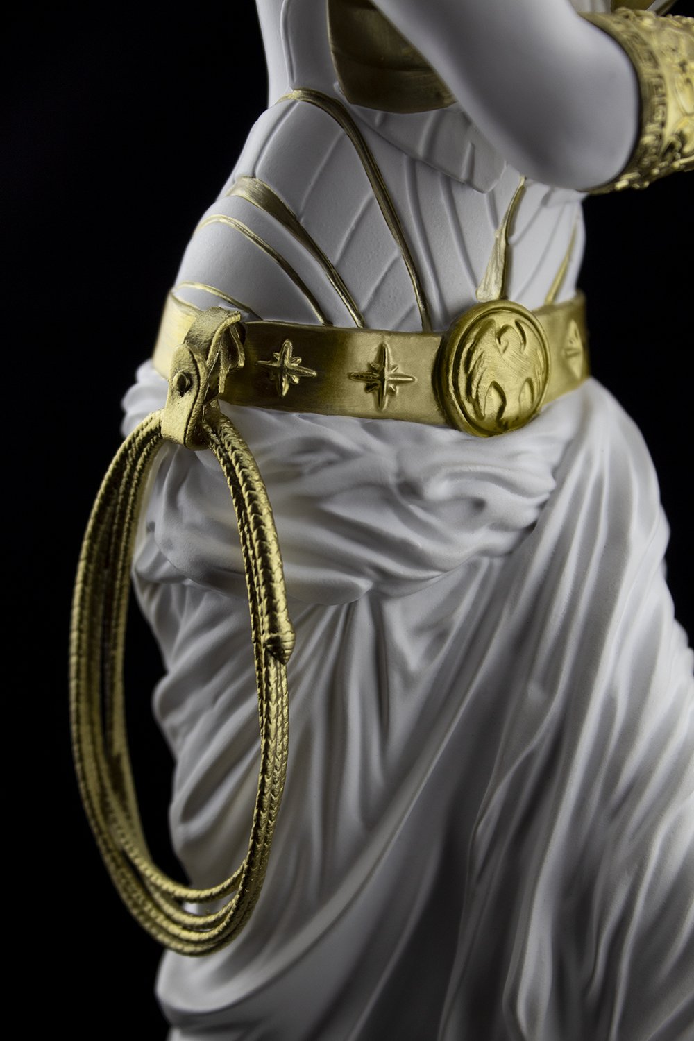 Wonder Woman: Princess of Themyscira Statue picture