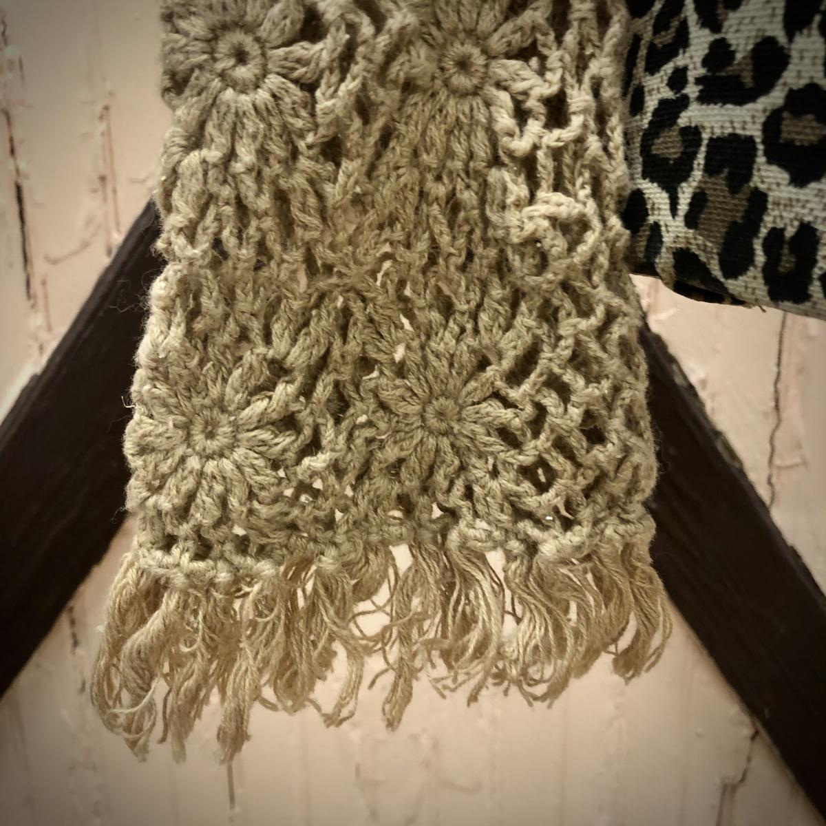 weathered denim + latte caramel lace picture