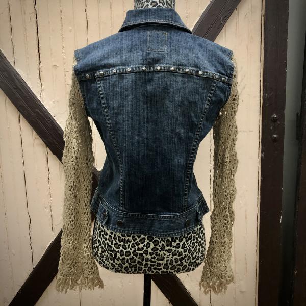 weathered denim + latte caramel lace picture