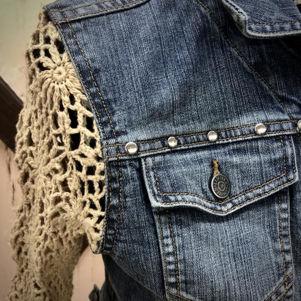 weathered denim + latte caramel lace picture