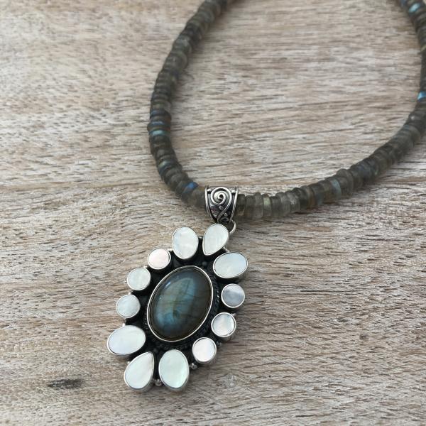 Labradorite and Mother of Pearl - 1 picture