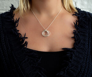 sterling hammered multi ring necklace picture