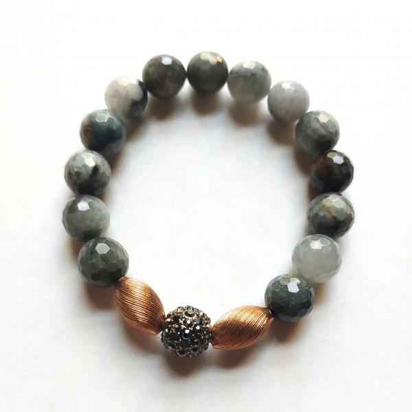 Faceted round grey agate stretch bracelet picture