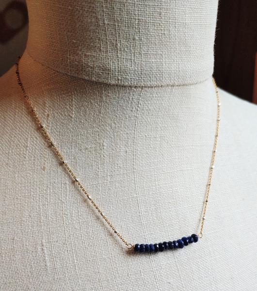 Iolite bar necklace picture