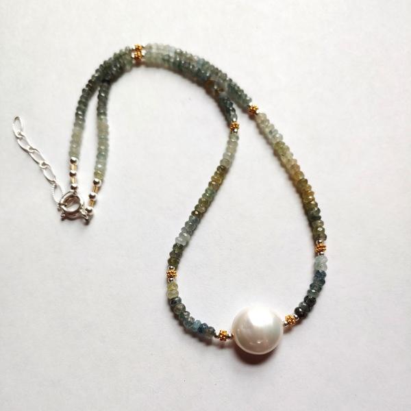 Moss aquamarine and coin pearl necklace
