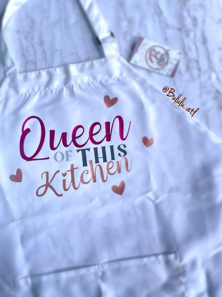 Kitchen Queen Apron picture