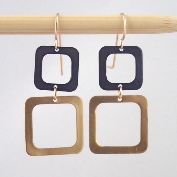 Two Square Earrings in Brass and Oxidized Silver