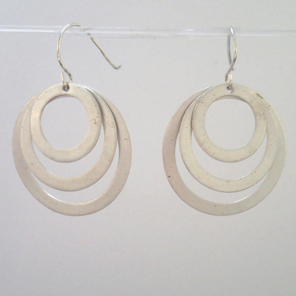 Silver three rings earrings picture