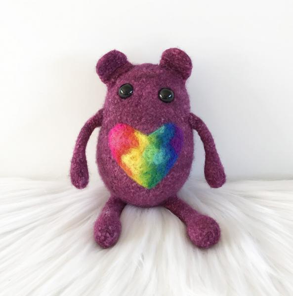 Rainbow Heart Kiddo picture