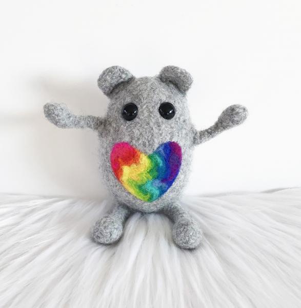 Rainbow Heart Kiddo picture