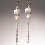 Babette Swinger Earrings