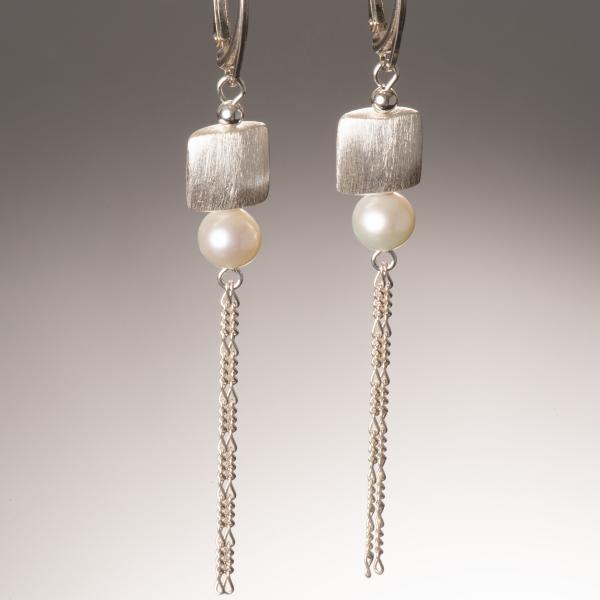 Babette Swinger Earrings picture