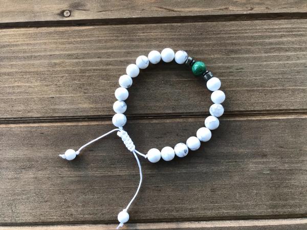 Howlite and Chrysocolla Bracelet | Calm picture