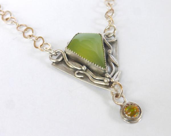 Green Chalcedony Necklace picture