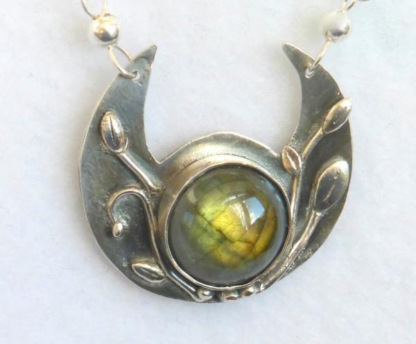 Green Labradorite Necklace picture