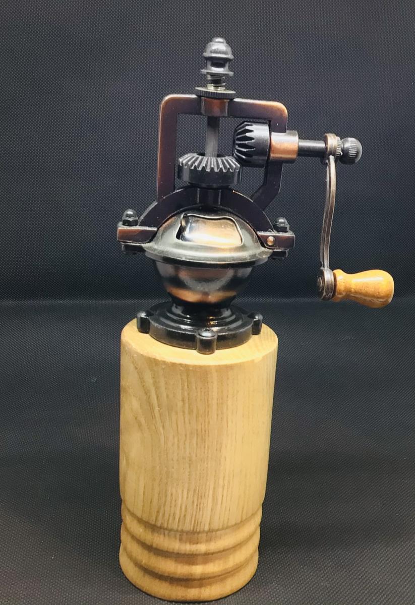 Copy of Antique Style Pepper Grinders picture