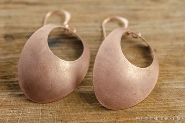 Copper Oval Dome Earrings picture