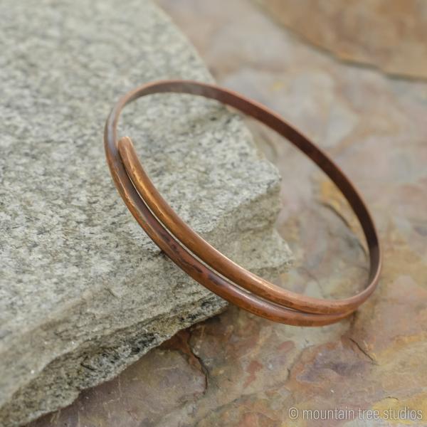 Double-wrap copper bracelet picture