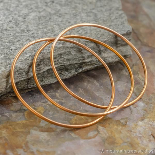 Triple ring bangle picture