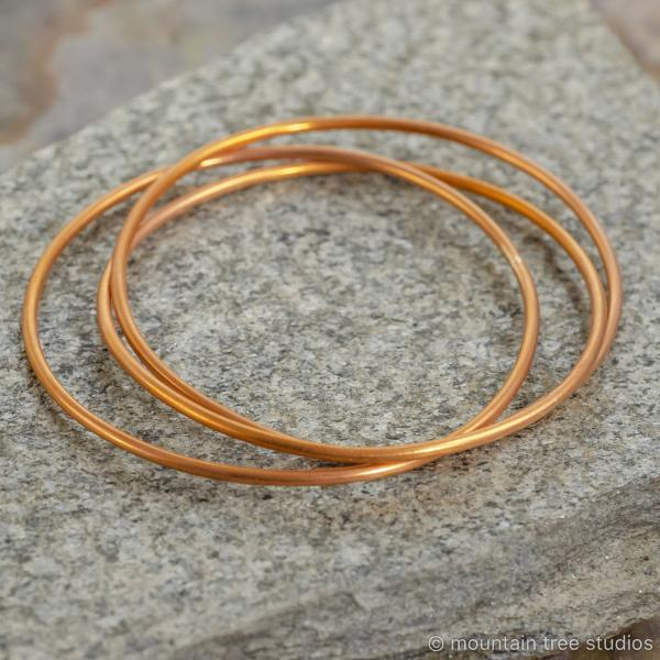 Triple ring bangle picture