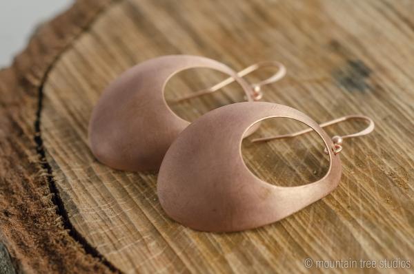 Copper Oval Dome Earrings picture
