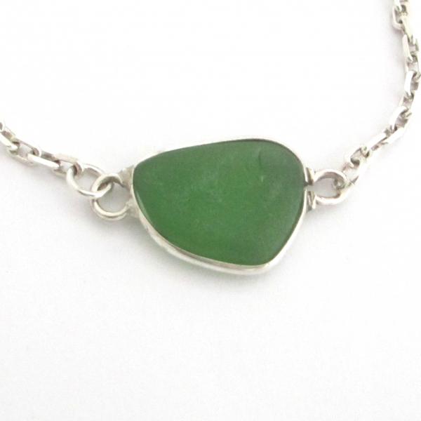 Kelly Green Sea Glass Bracelet picture